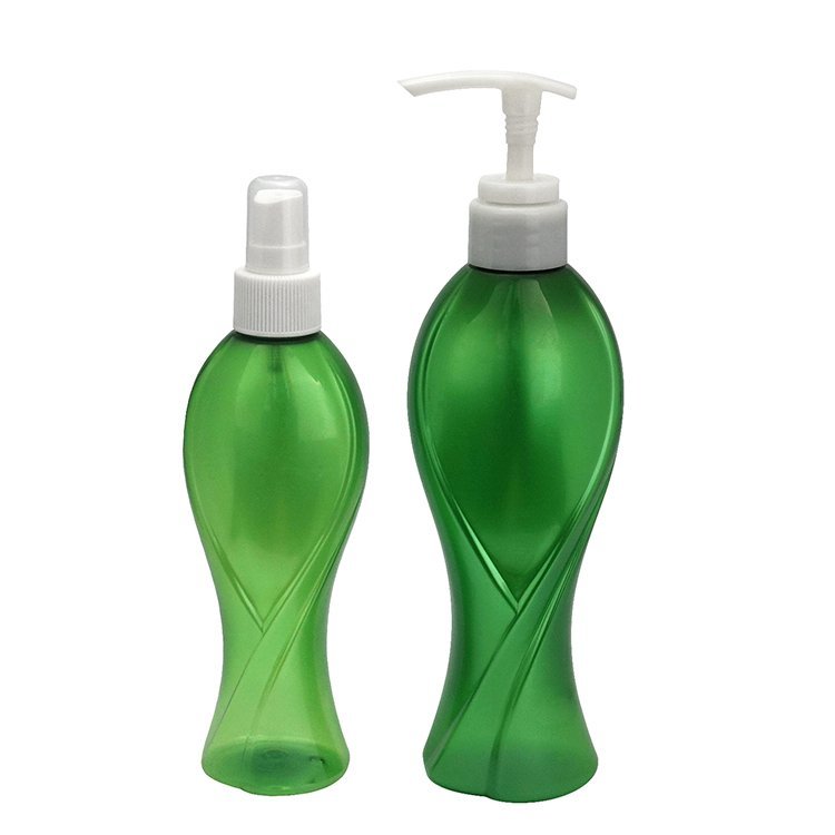 China supplier 200ml 300ml empty green cosmetic PET plastic spray bottle for personal care