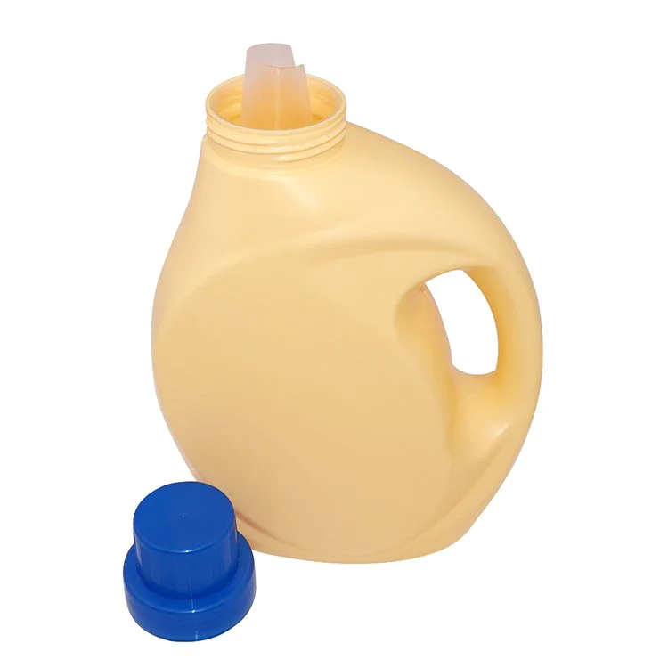 Factory price 2000ml light yellow PE plastic laundry bottle wholesale with screw cap